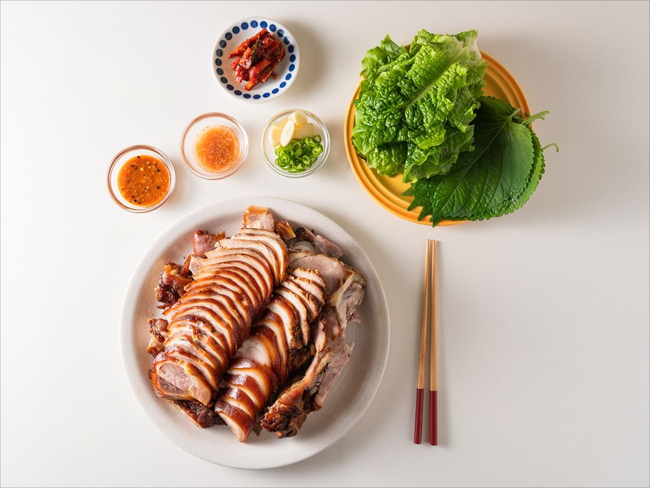가마솥 한방족발 (앞다리)